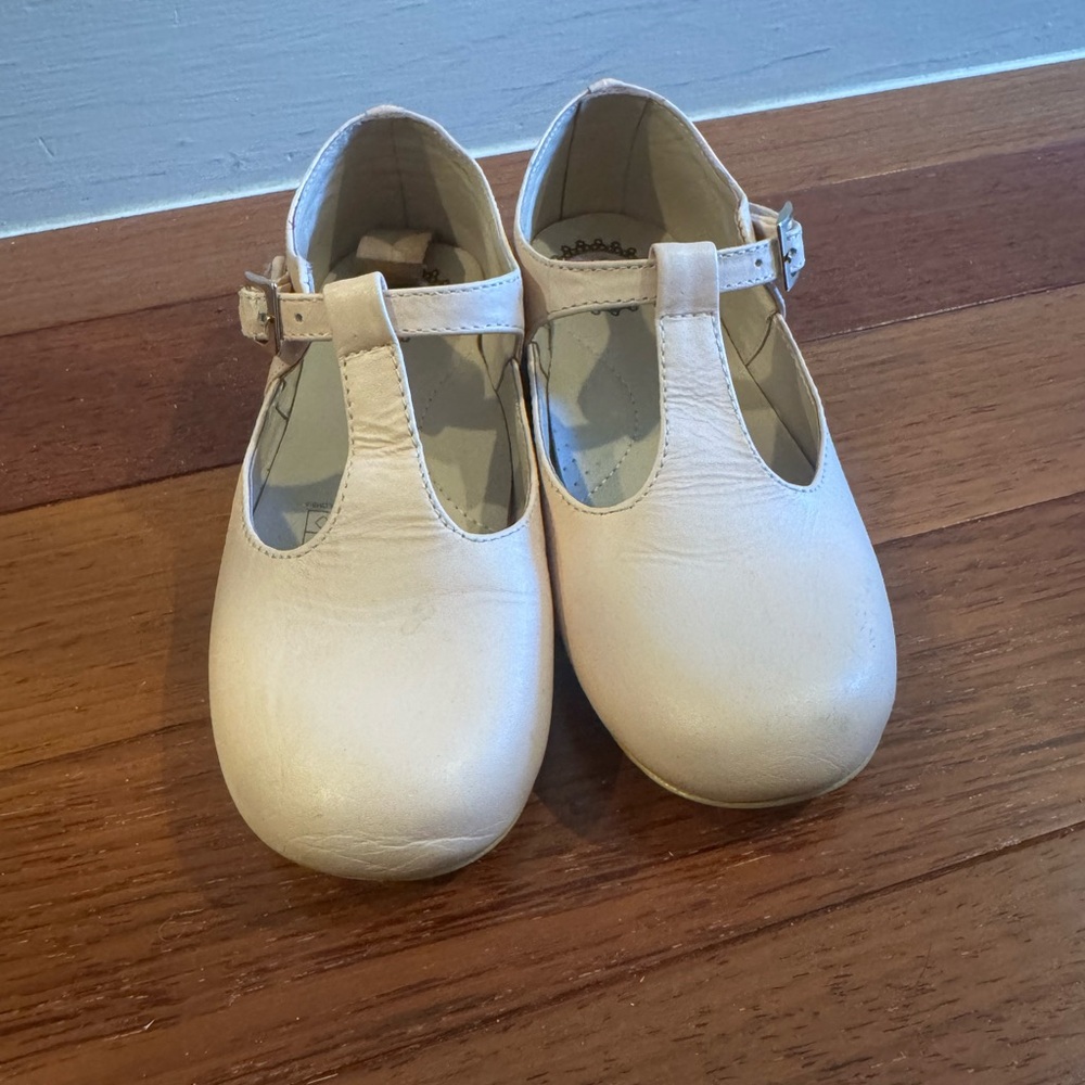 Classic Cream Kids Shoes